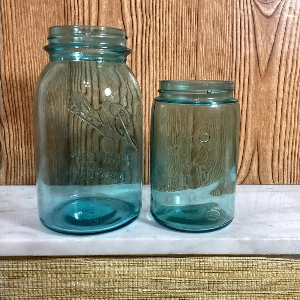Antique 1900-1923 Ball Perfect Mason Quart Aqua Glass & 1 Pint